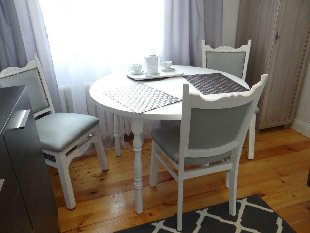 Bialy 6-8 Osob Dostawka Apartmán *